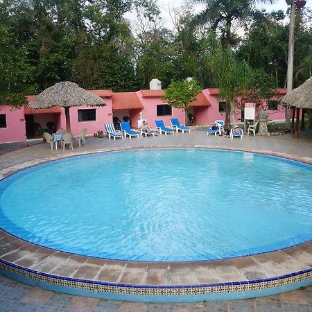 Hotel Doralba Inn Chichen Kültér fotó