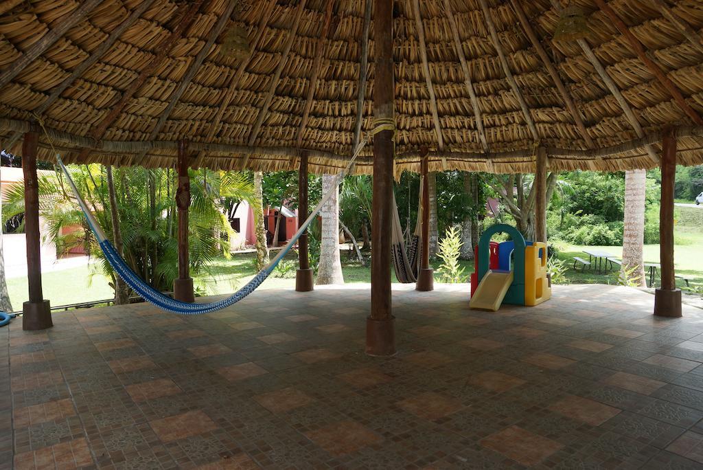 Hotel Doralba Inn Chichen Kültér fotó
